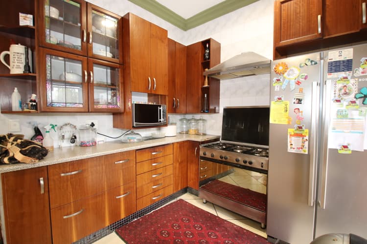 Main property image