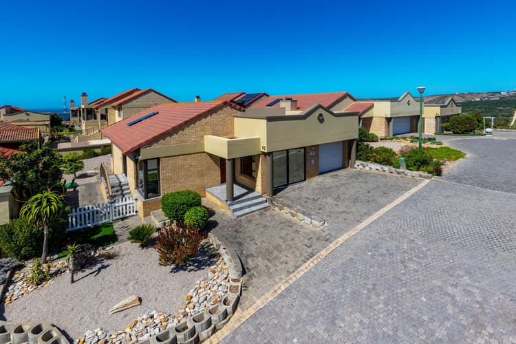 Main property image