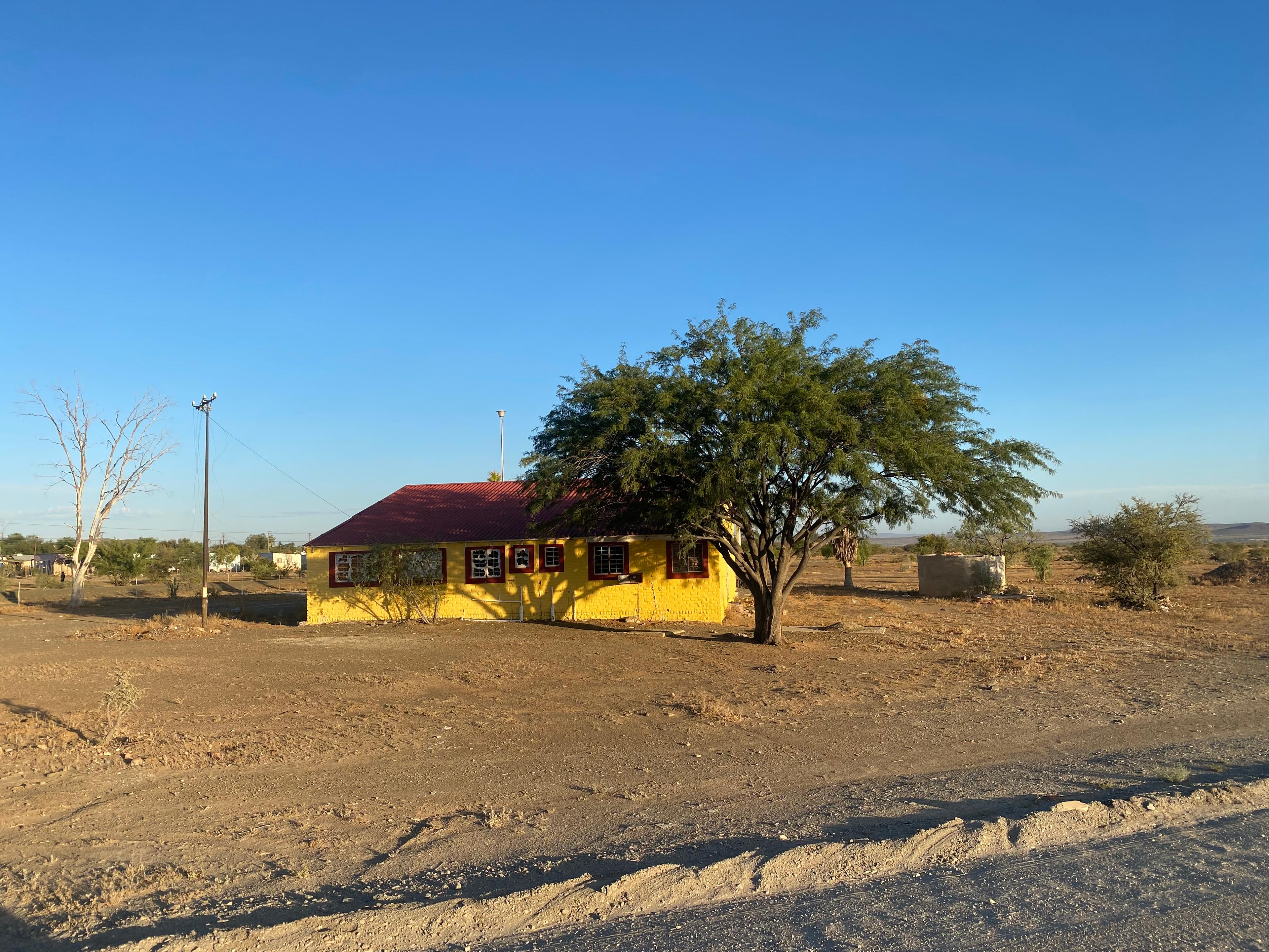 Image 1 of 6