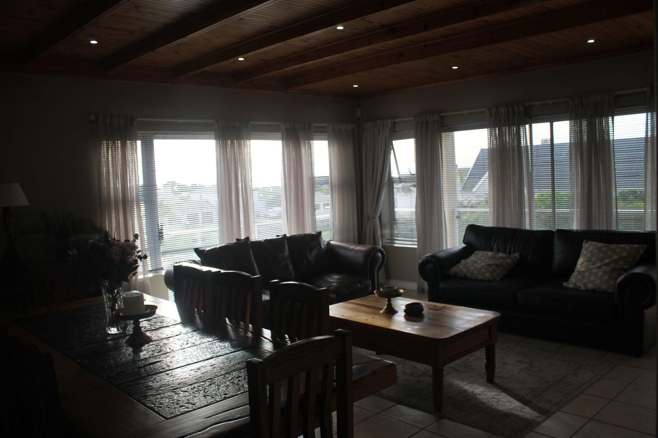Image 5 of 6