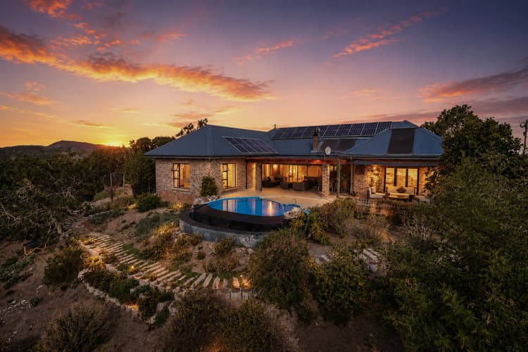 Main property image