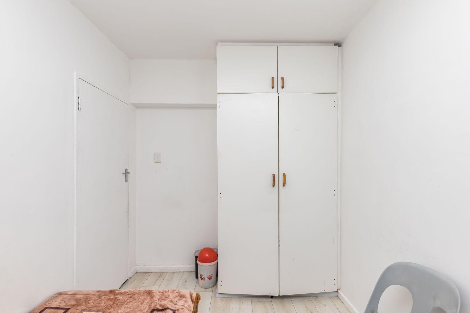 Image 12