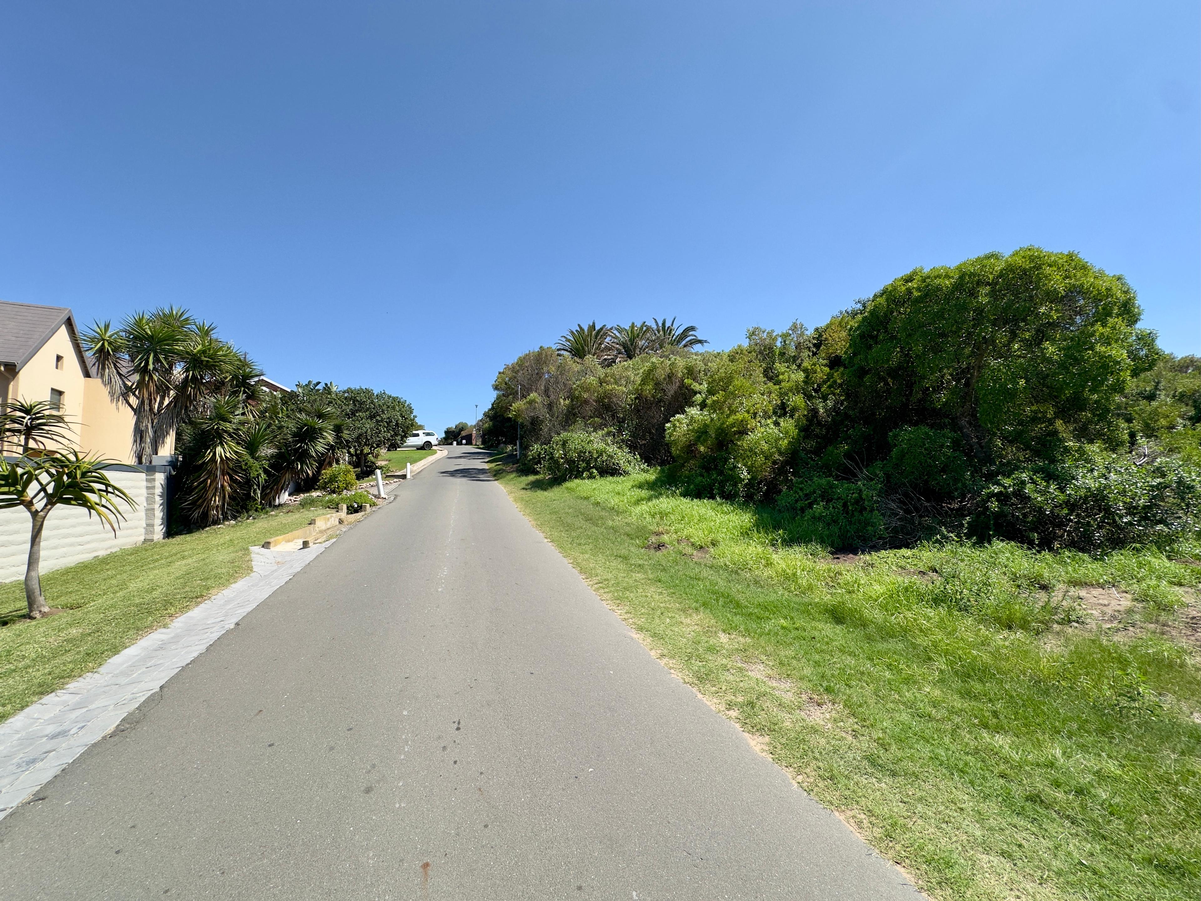 Image 4 of 6