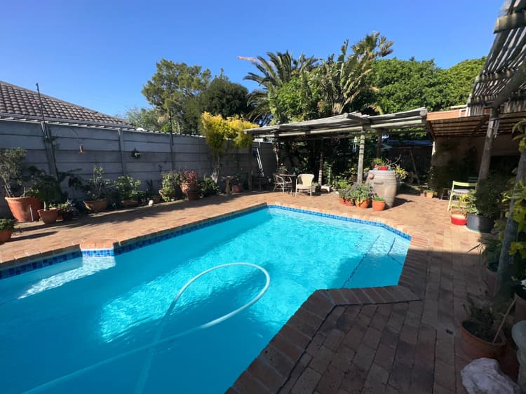 Main property image