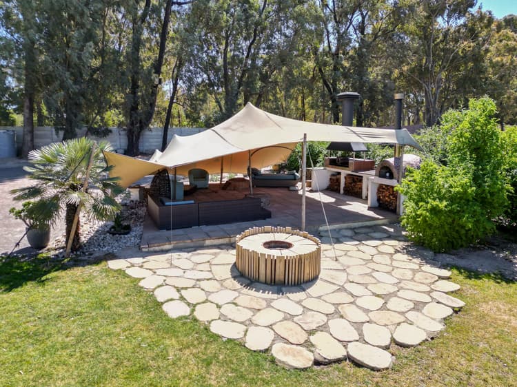 Main property image