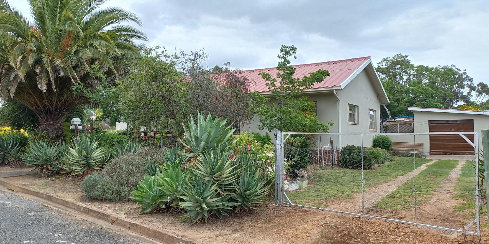Image 4 of 6