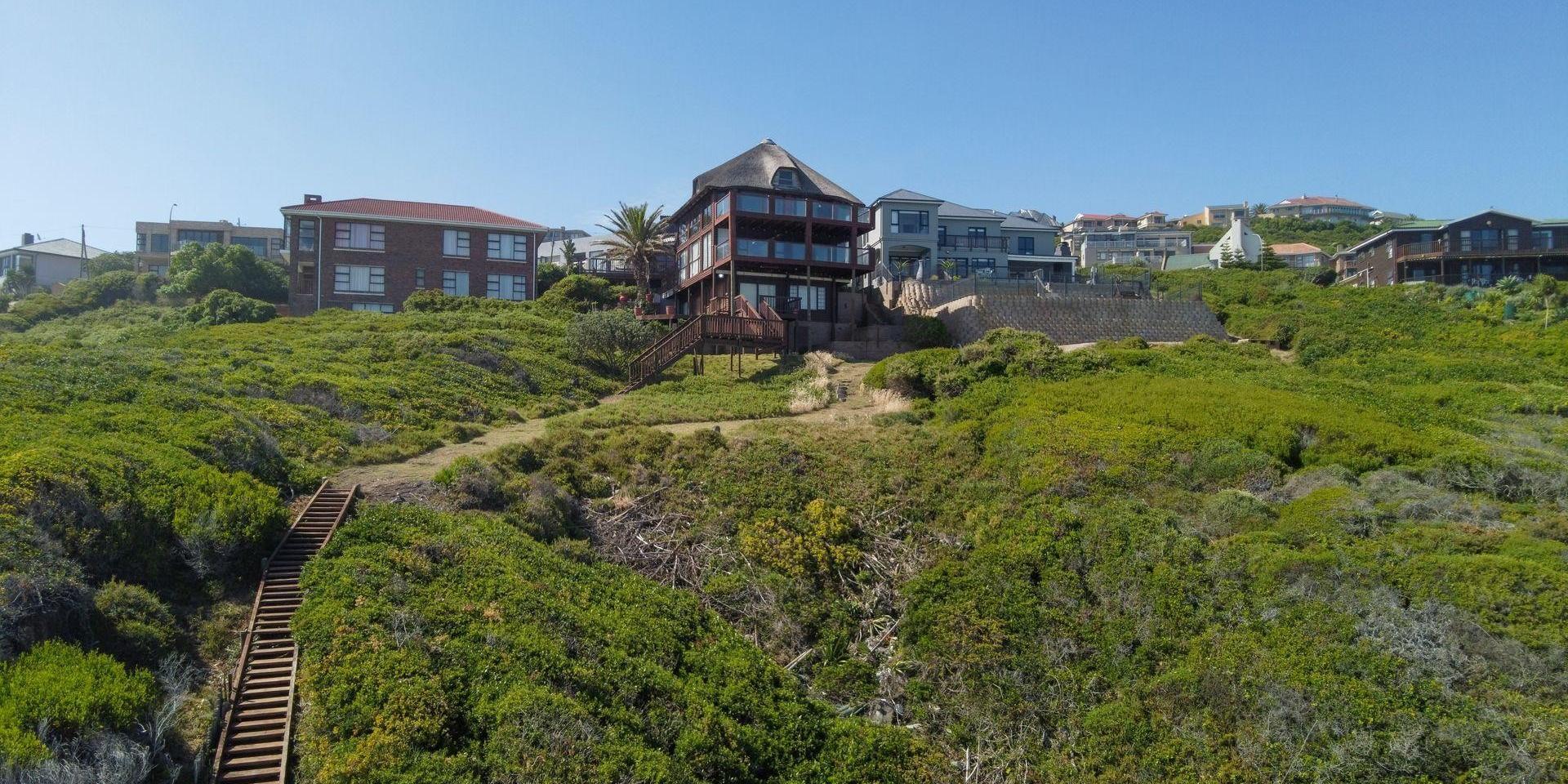 Image 4 of 6
