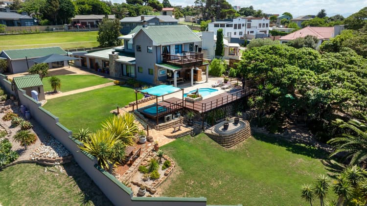 Main property image