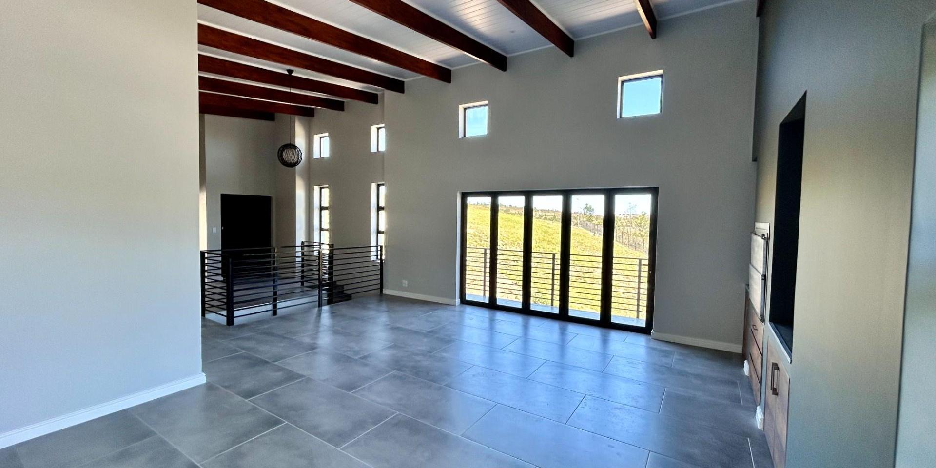Image 2 of 6
