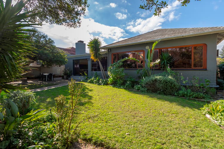 Main property image