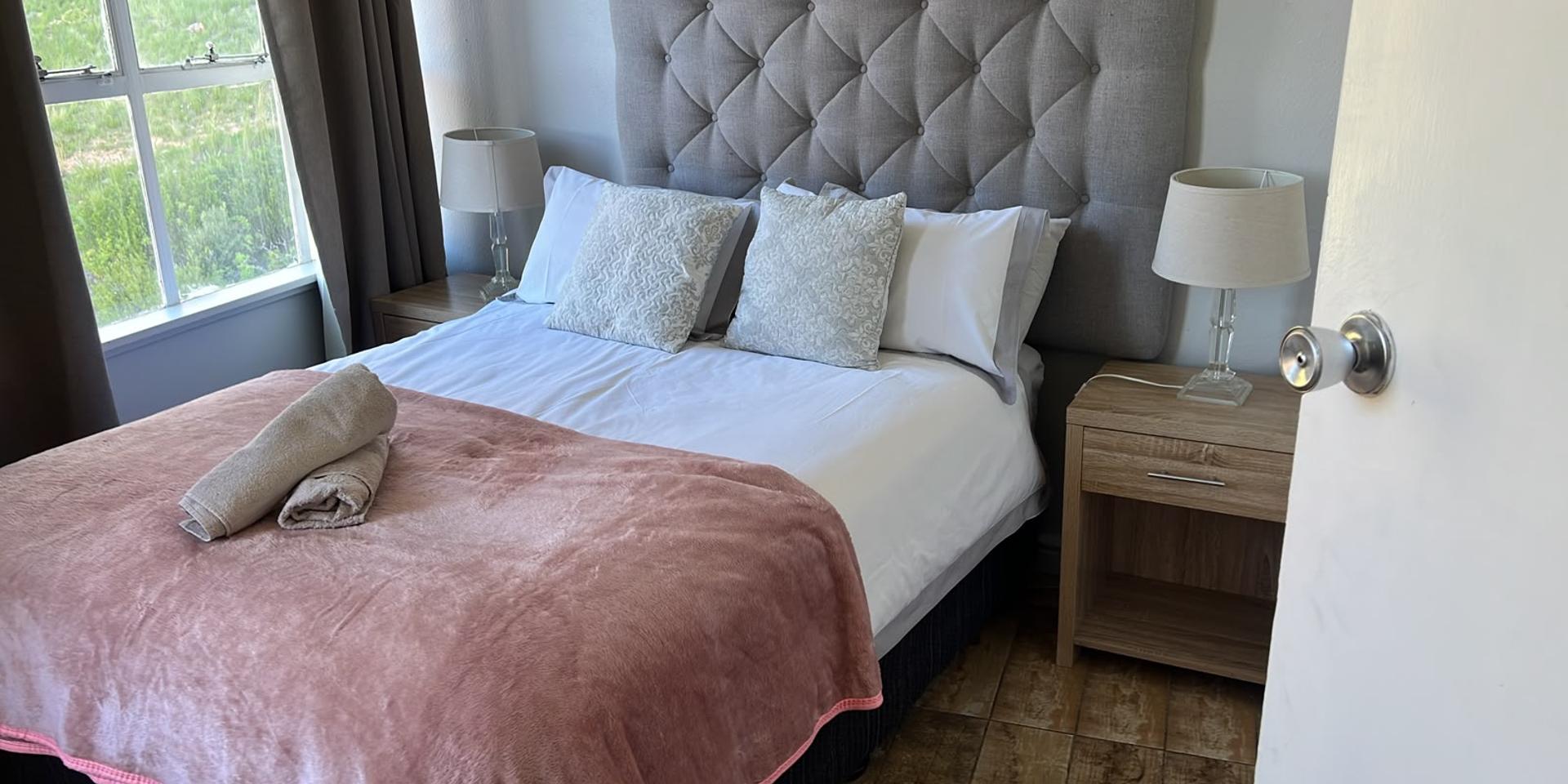 Image 4 of 6