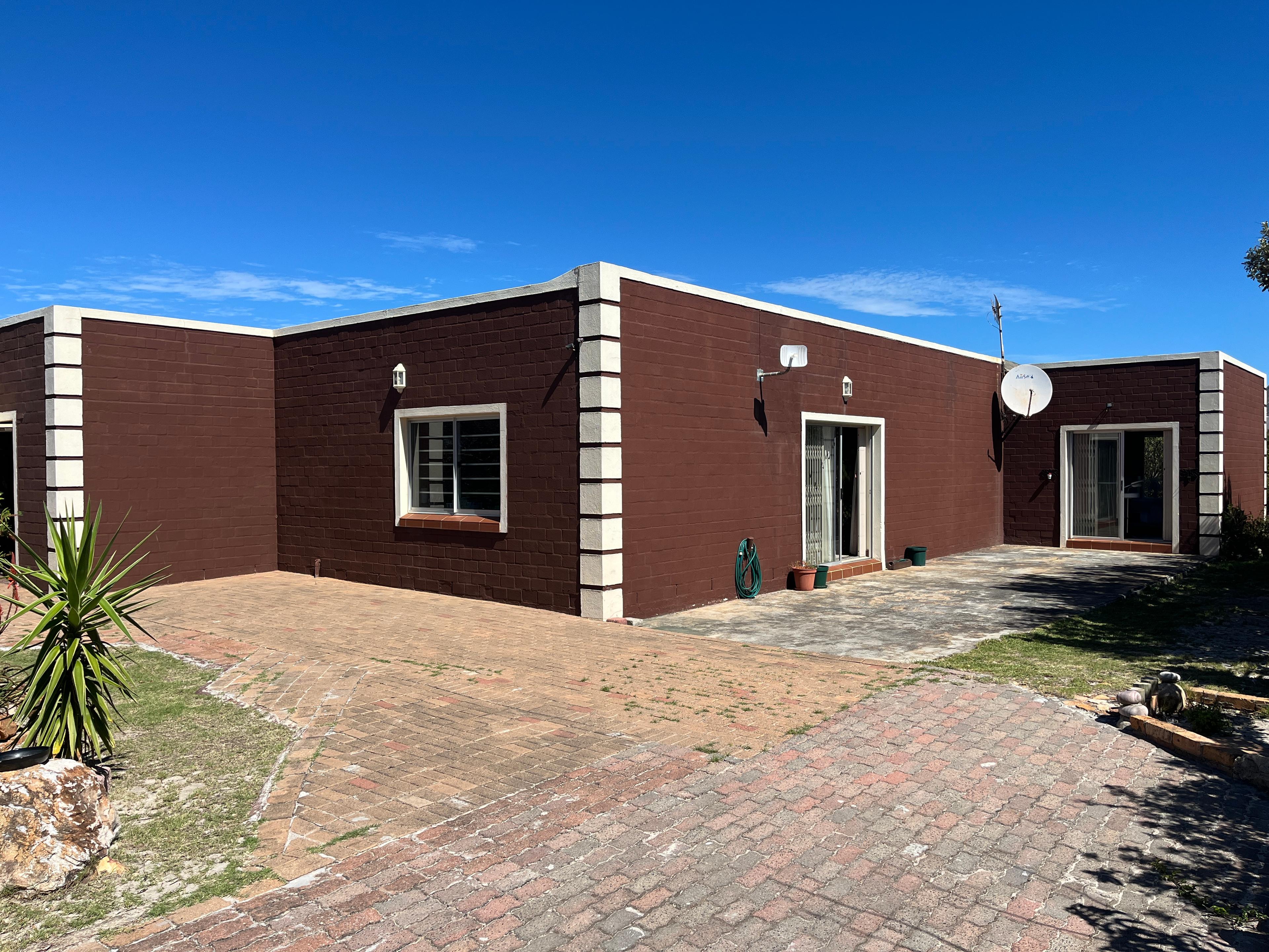 Image 4 of 6