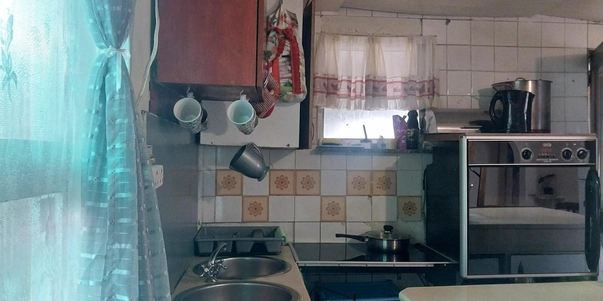 Image 5 of 6