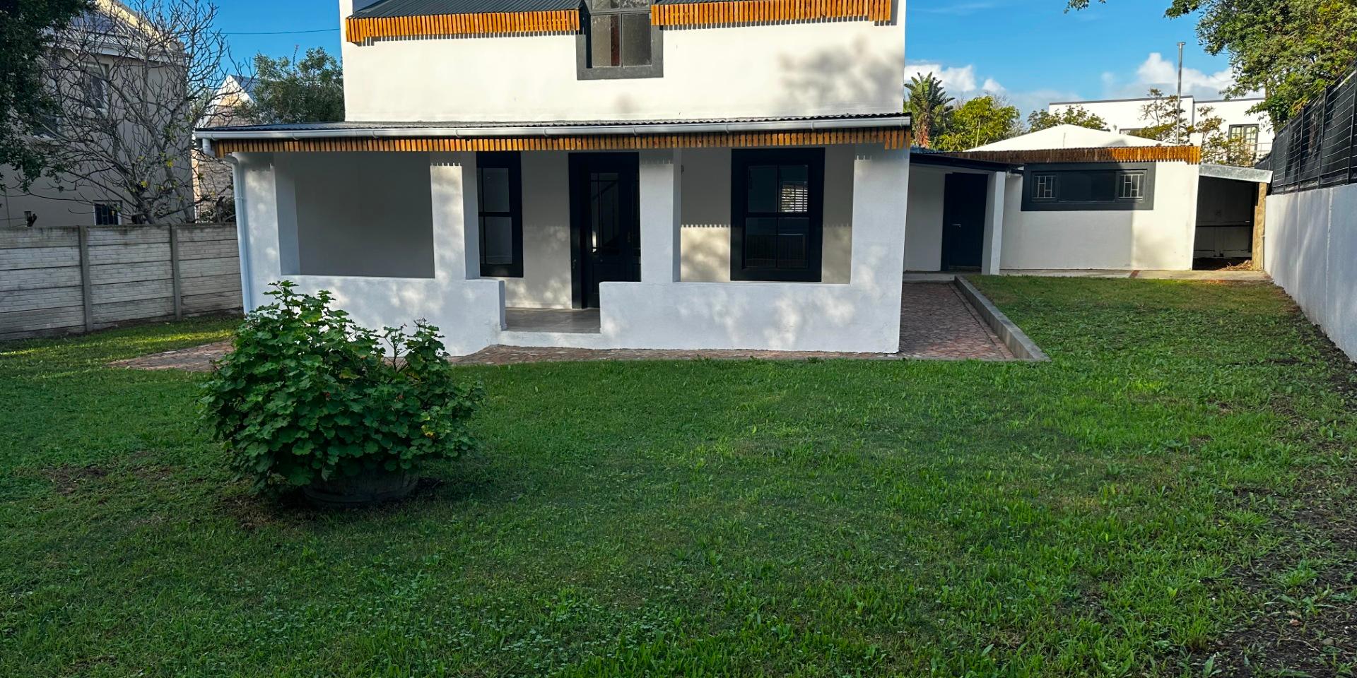 Image 3 of 6