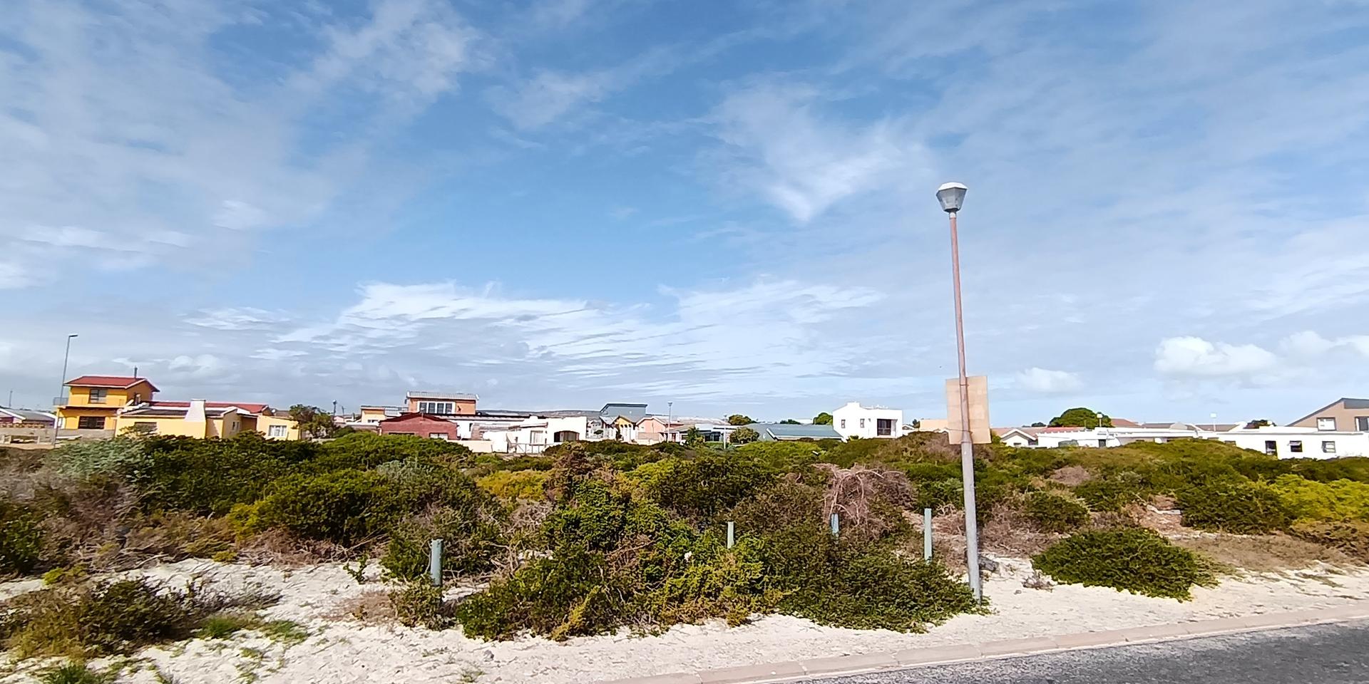 Image 2 of 6