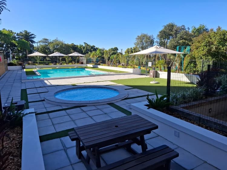 Main property image