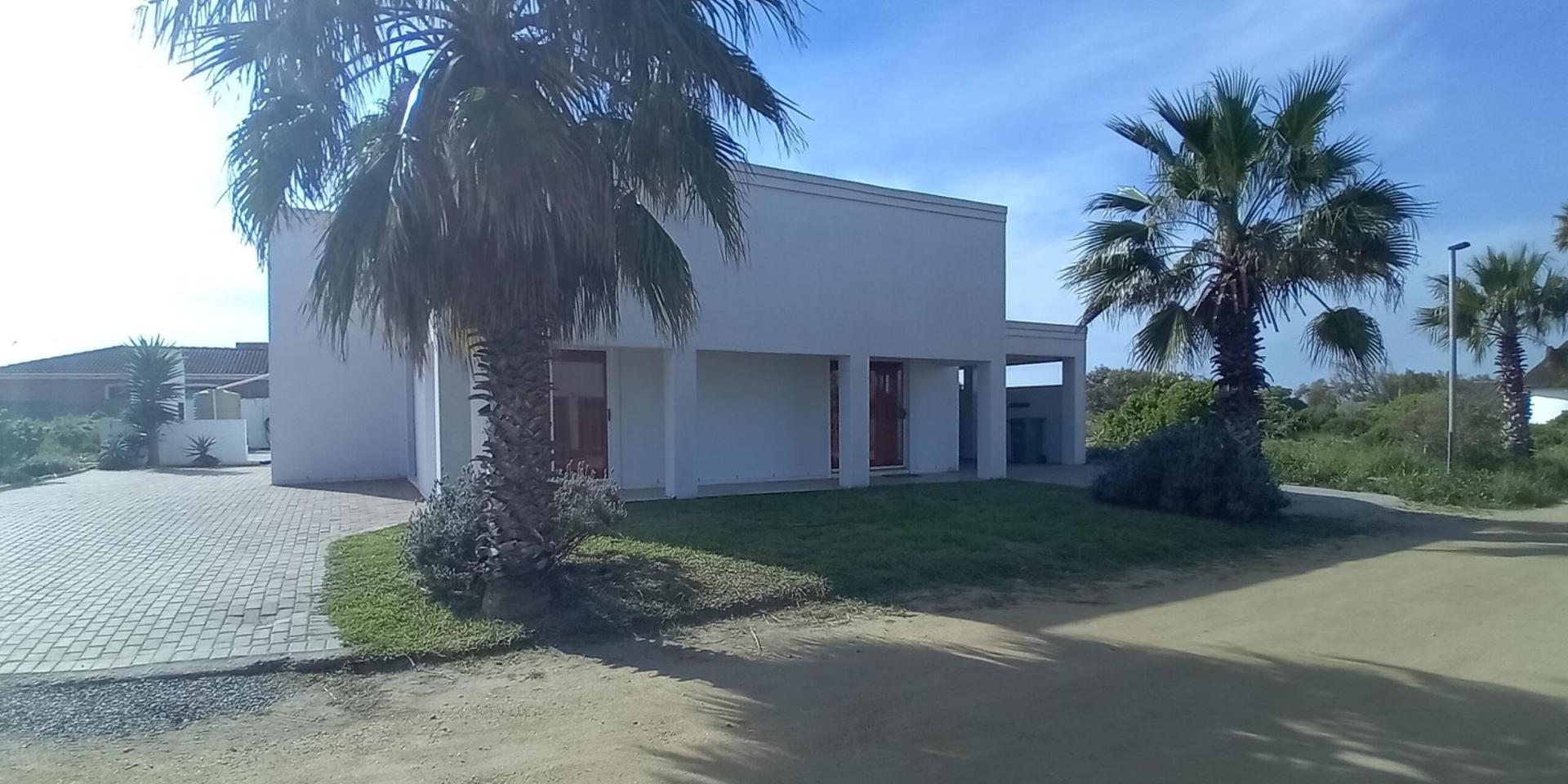 Image 2 of 6
