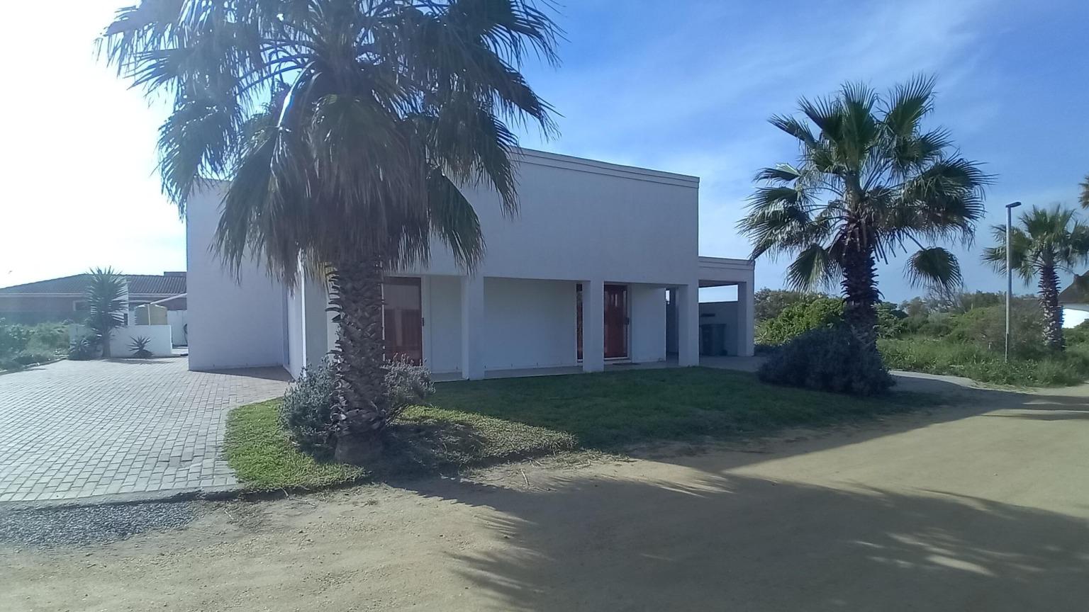 Image 2 of 6