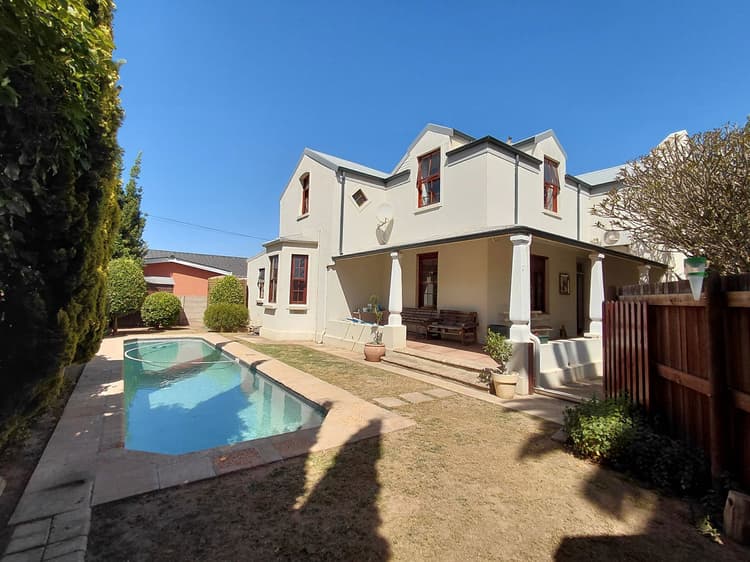 Main property image