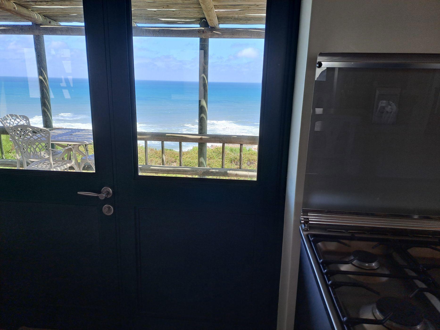 Image 2 of 6