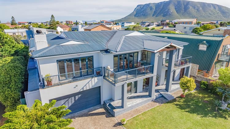 Main property image