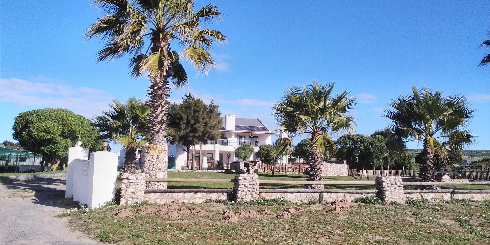 Image 2 of 6