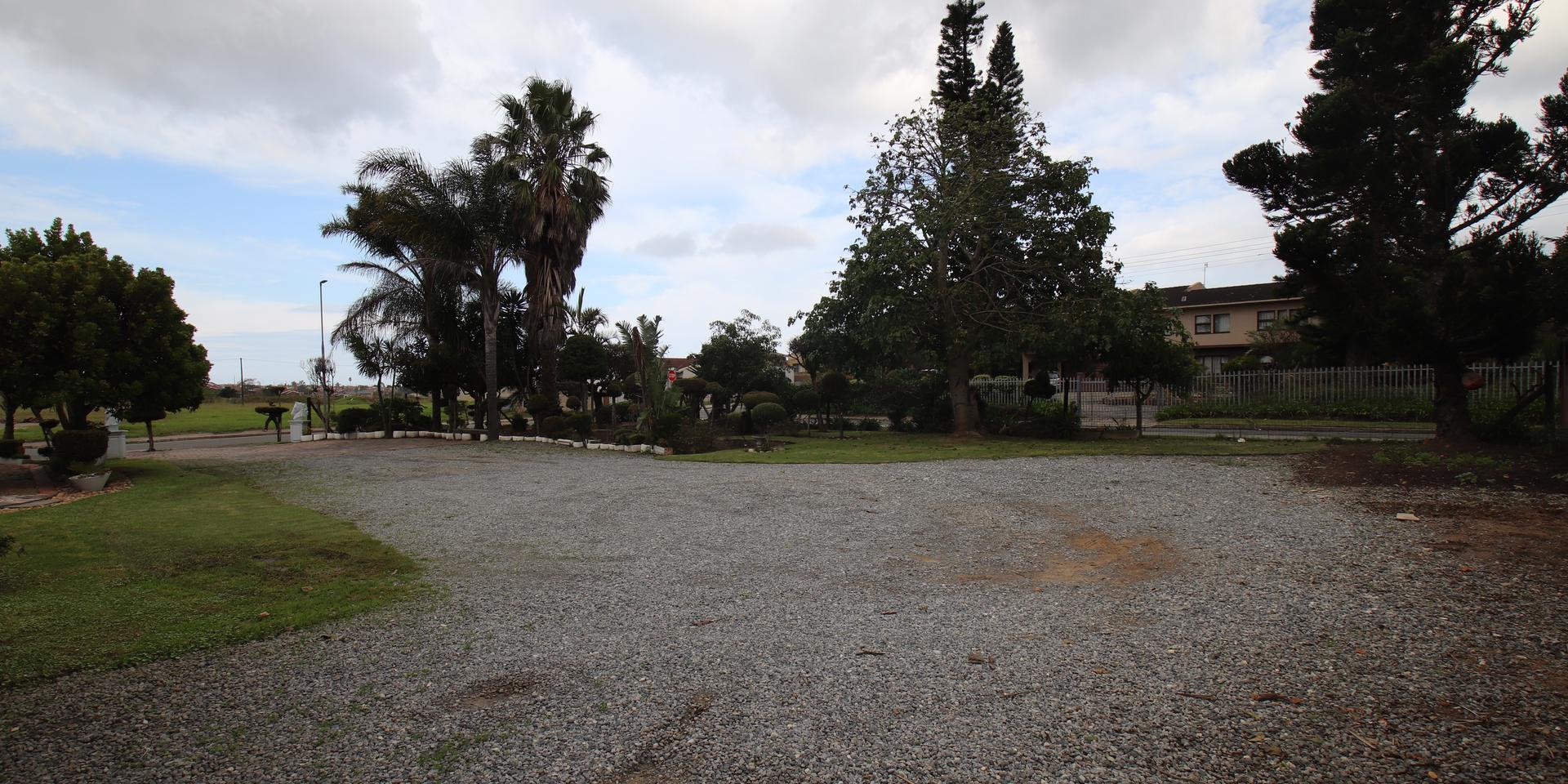 Image 3 of 6