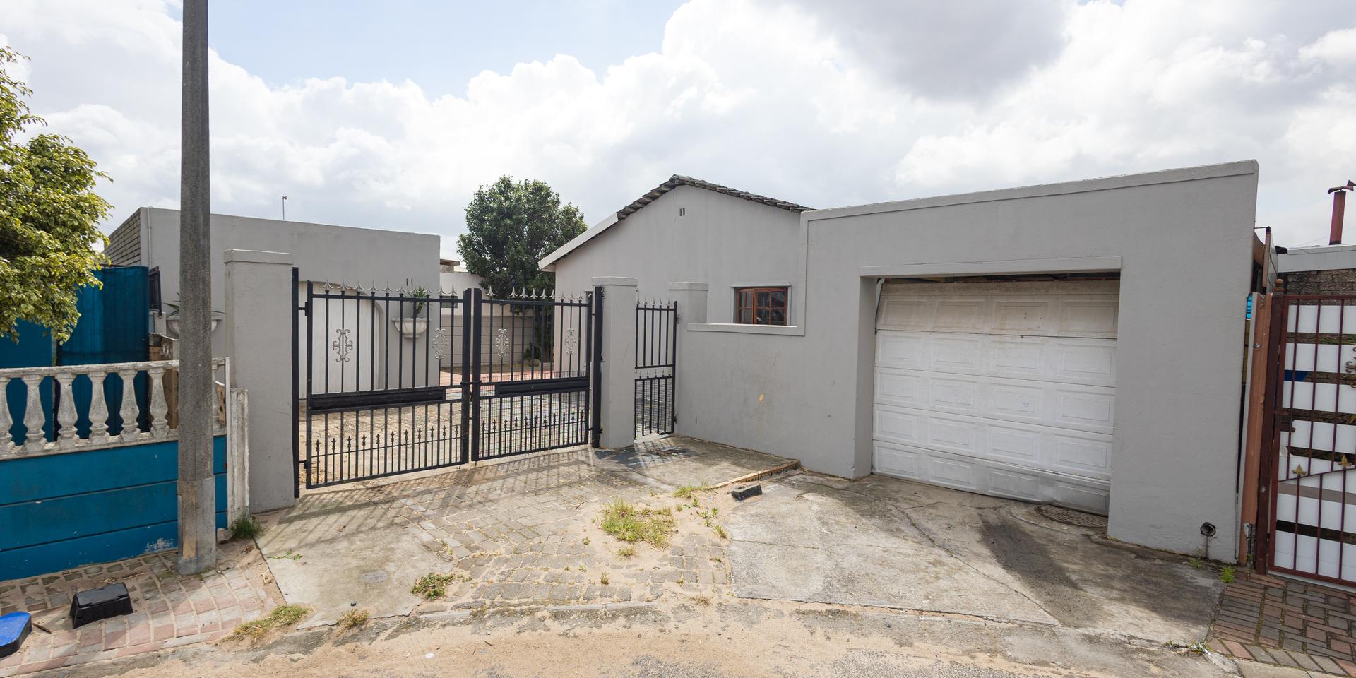 Image 1 of 6