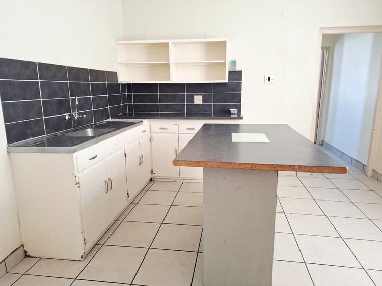 Main property image