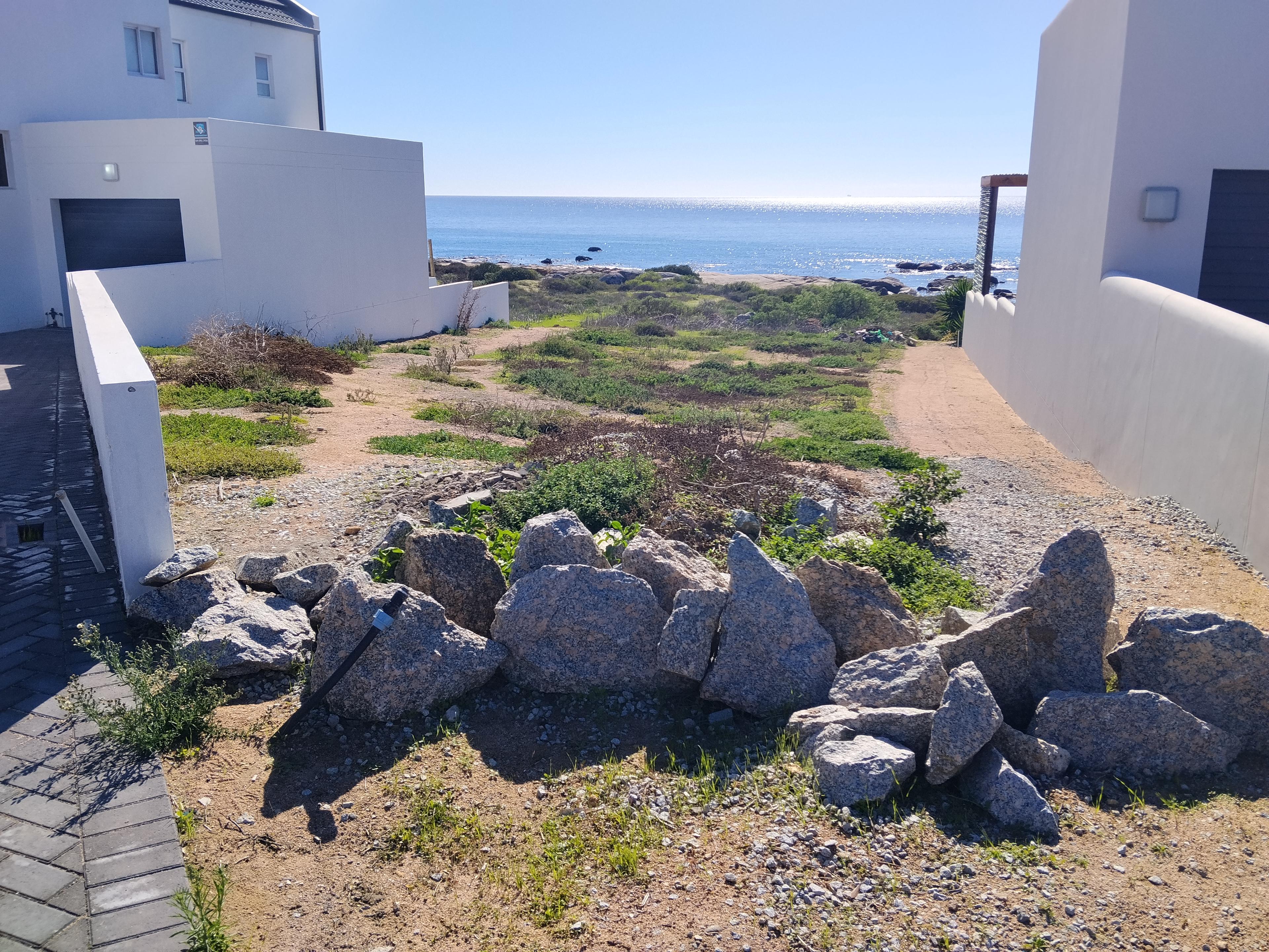 Image 2 of 6