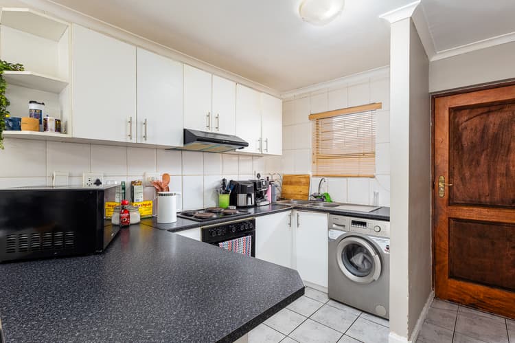 Main property image