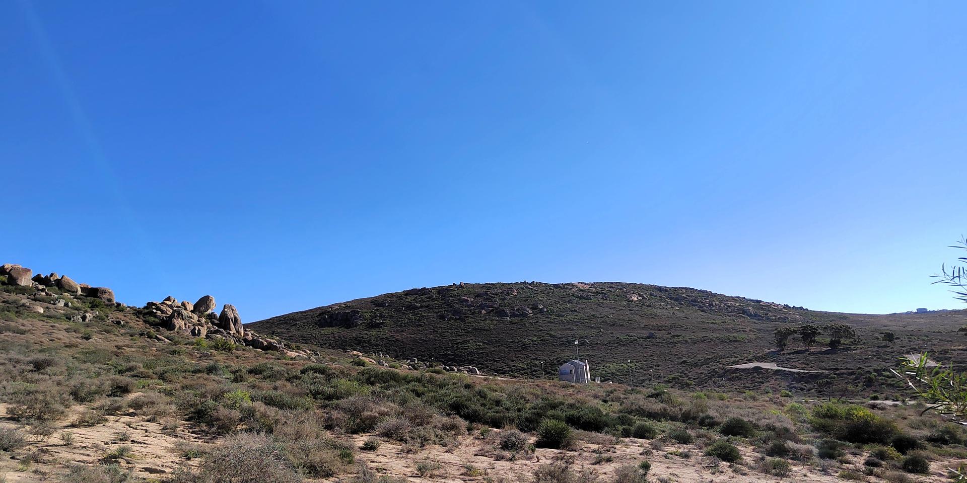 Image 4 of 6