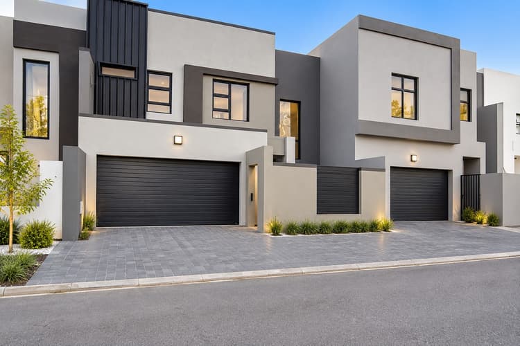 Main property image