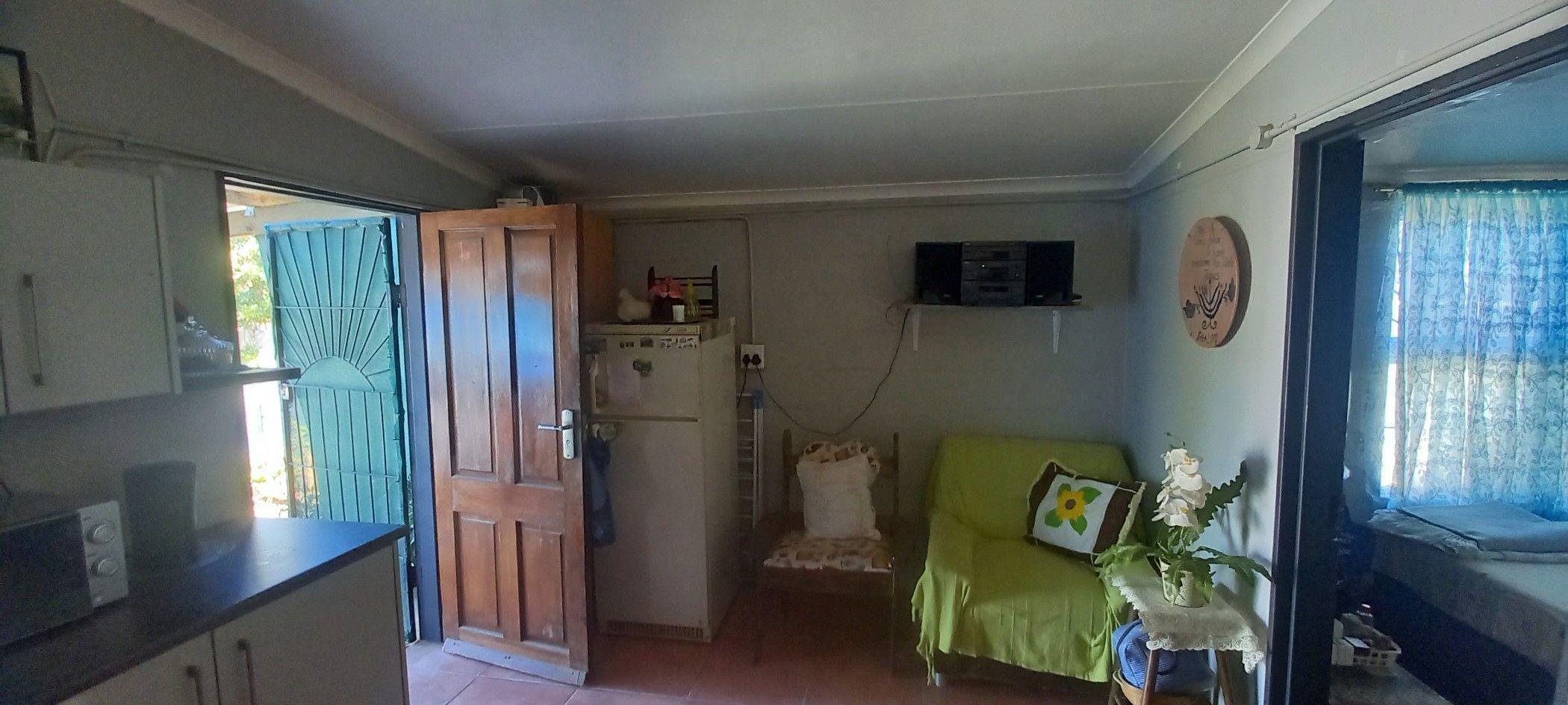 Image 5 of 6