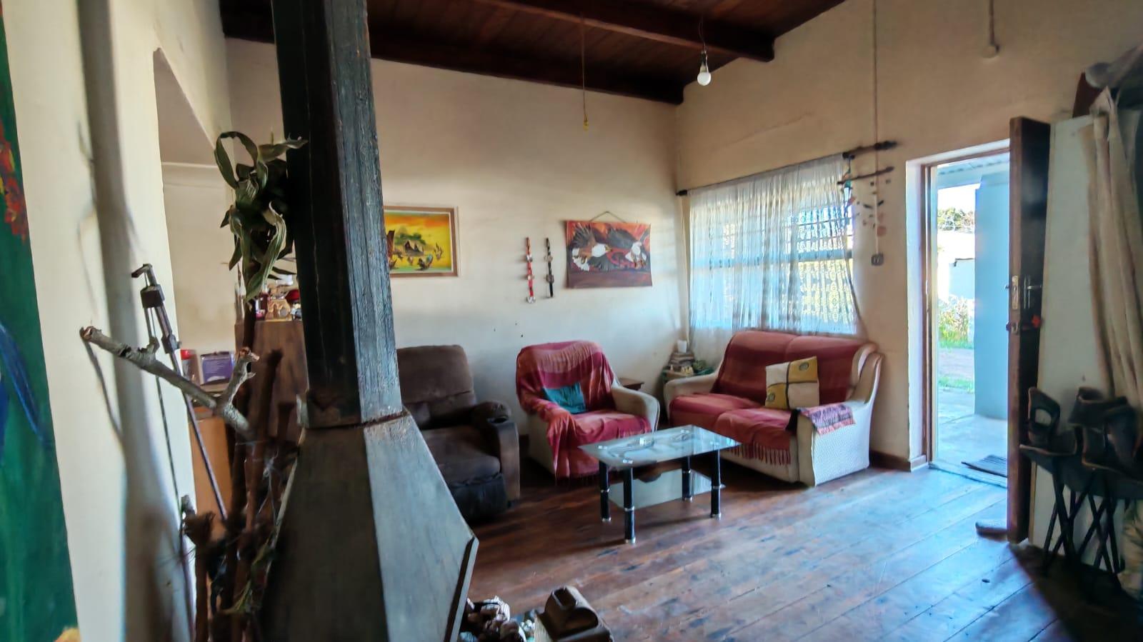 Image 4 of 6