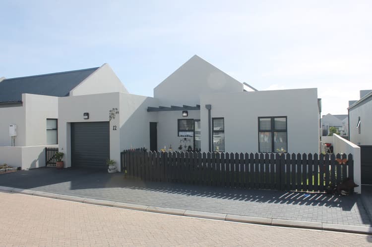 Main property image