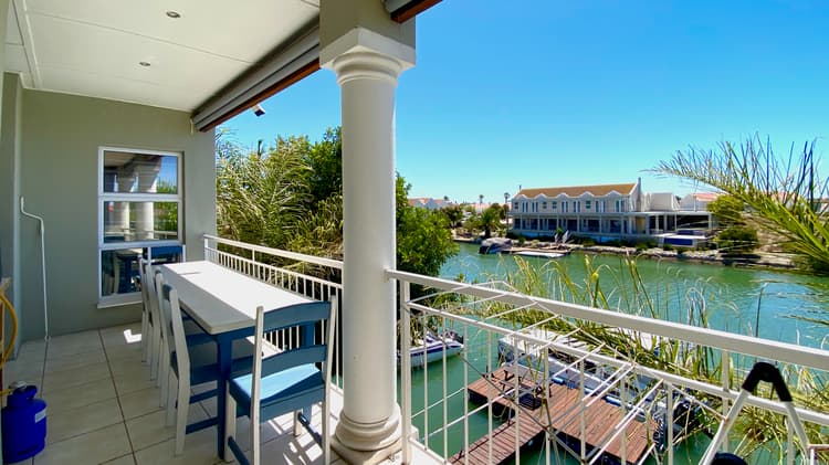 Main property image