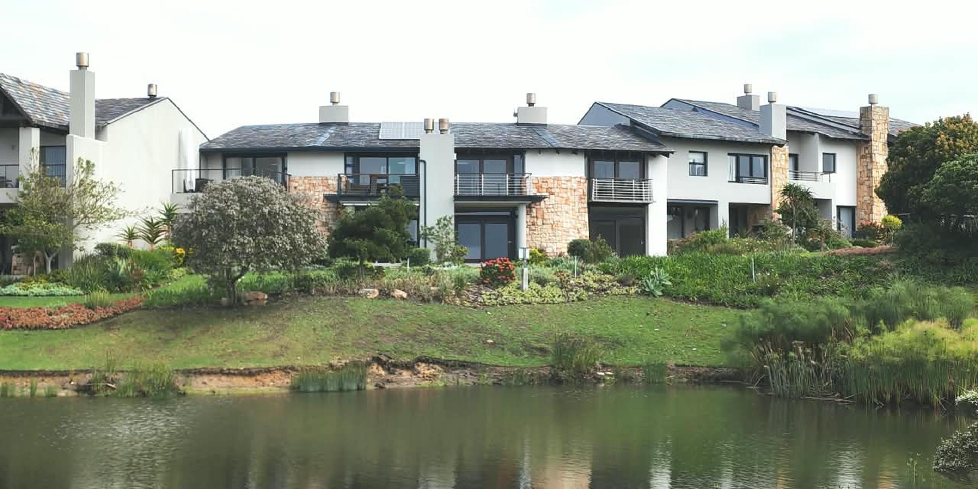 Image 3 of 6