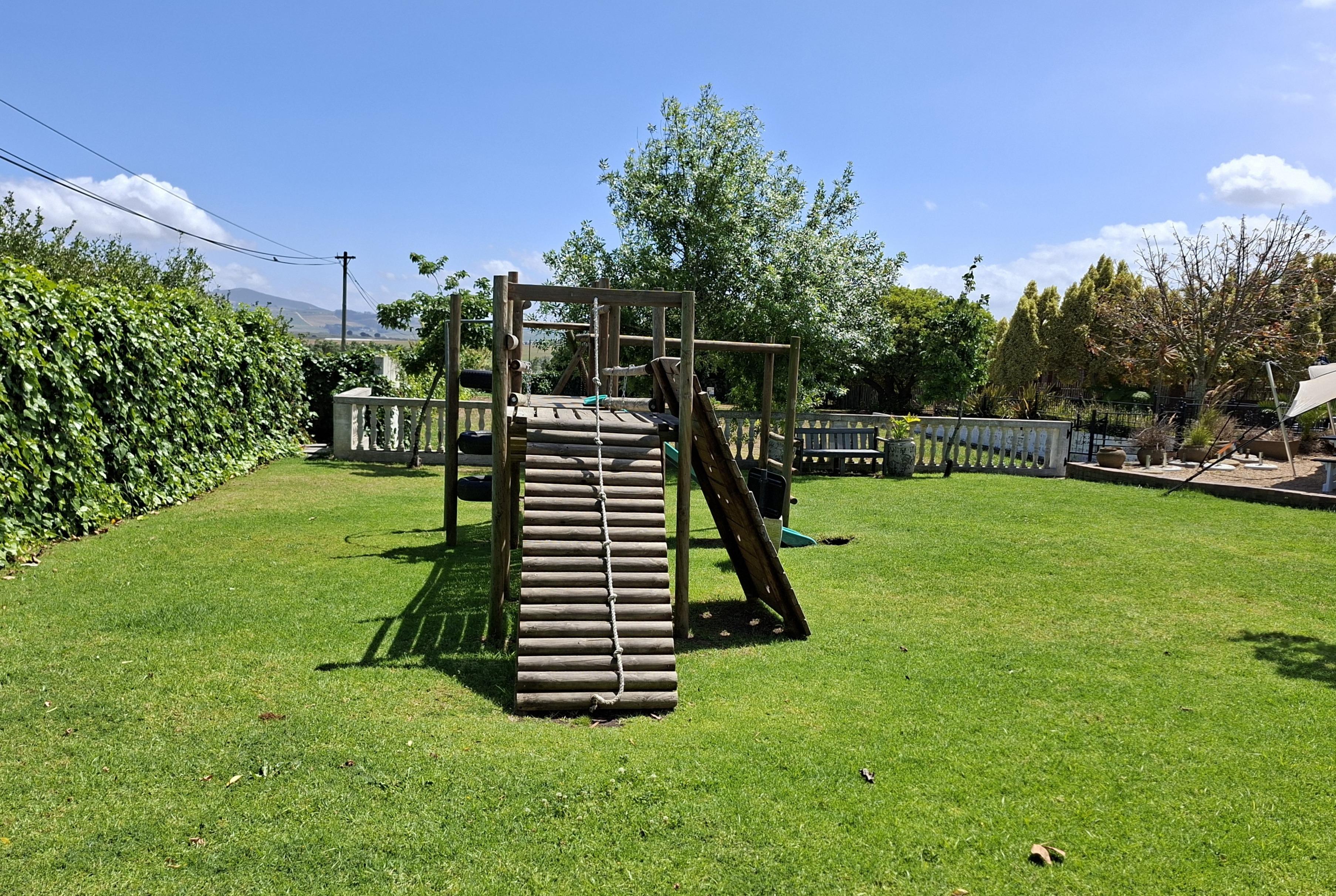 Image 5 of 6