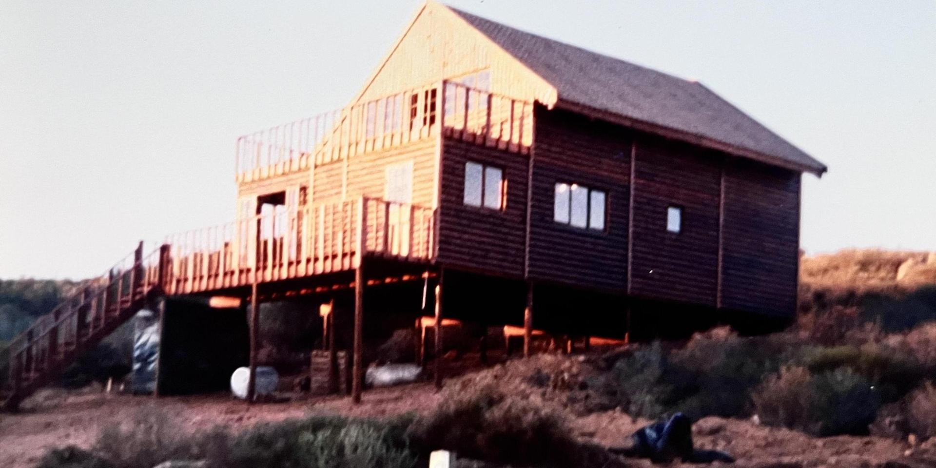Image 1 of 6