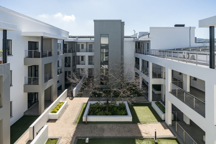 Main property image