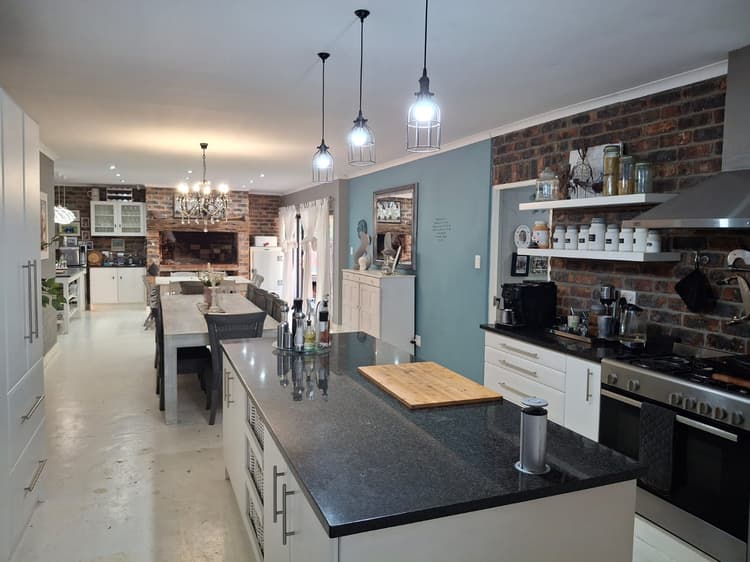 Main property image