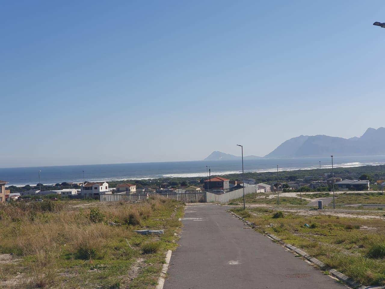 Image 5 of 6