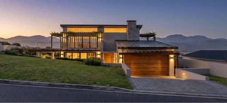 Main property image