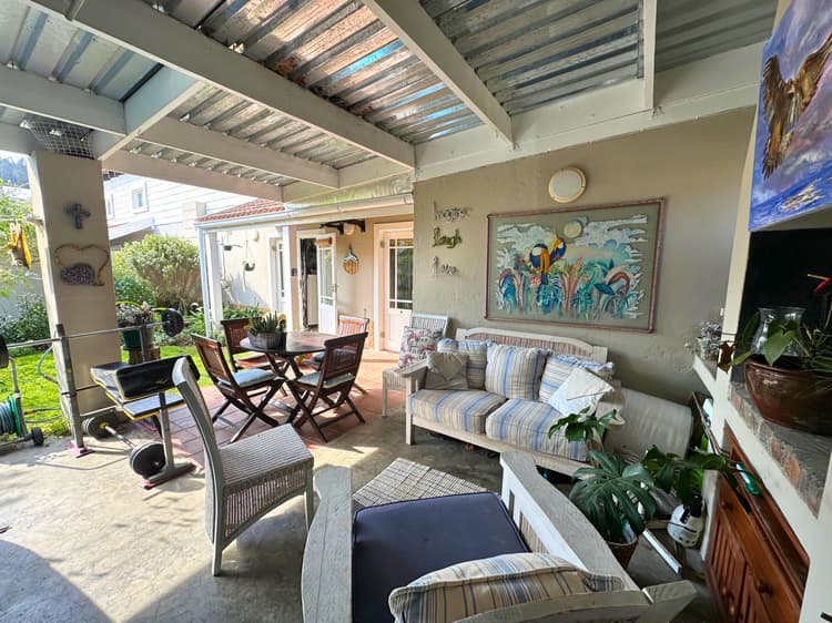Main property image