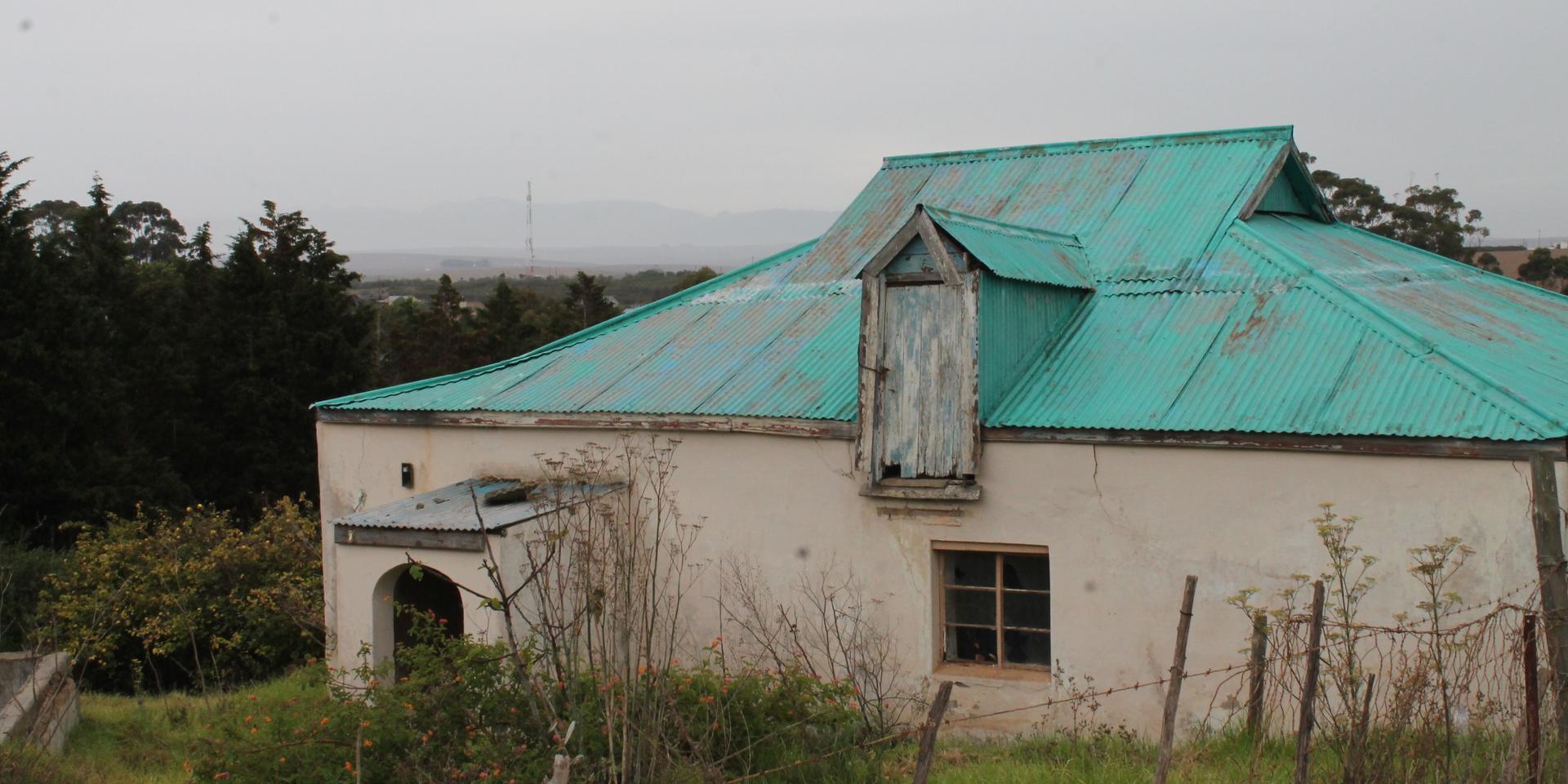 Image 1 of 6