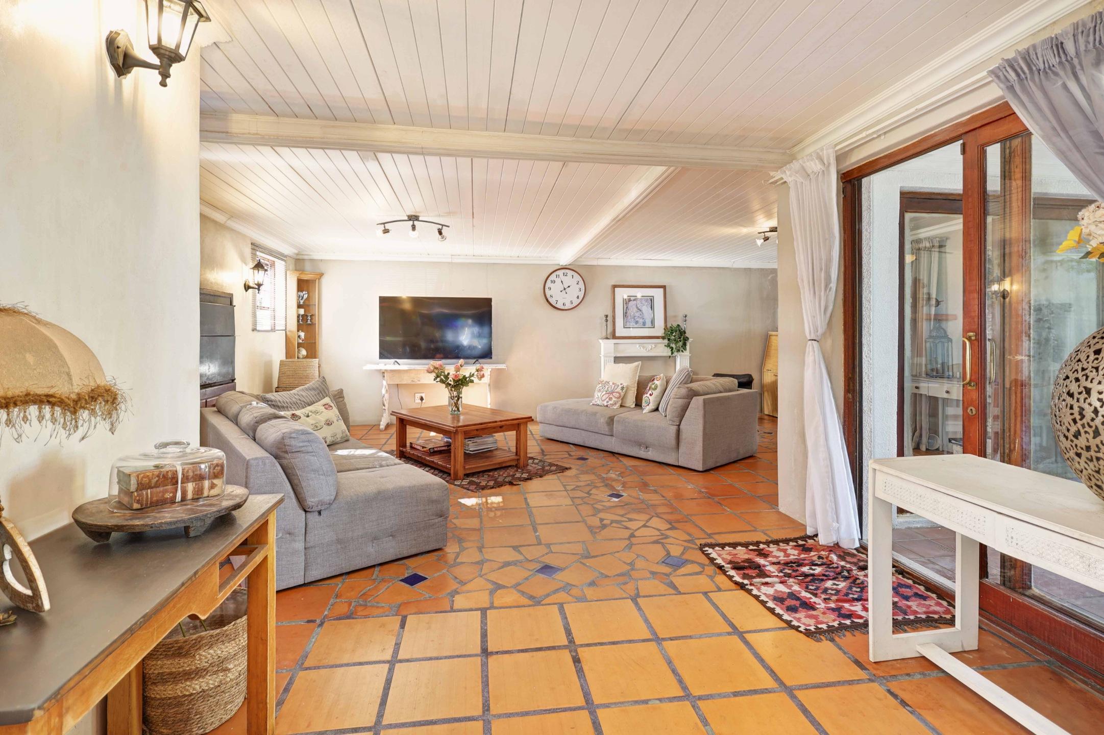 Image 5 of 6