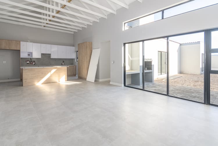 Main property image