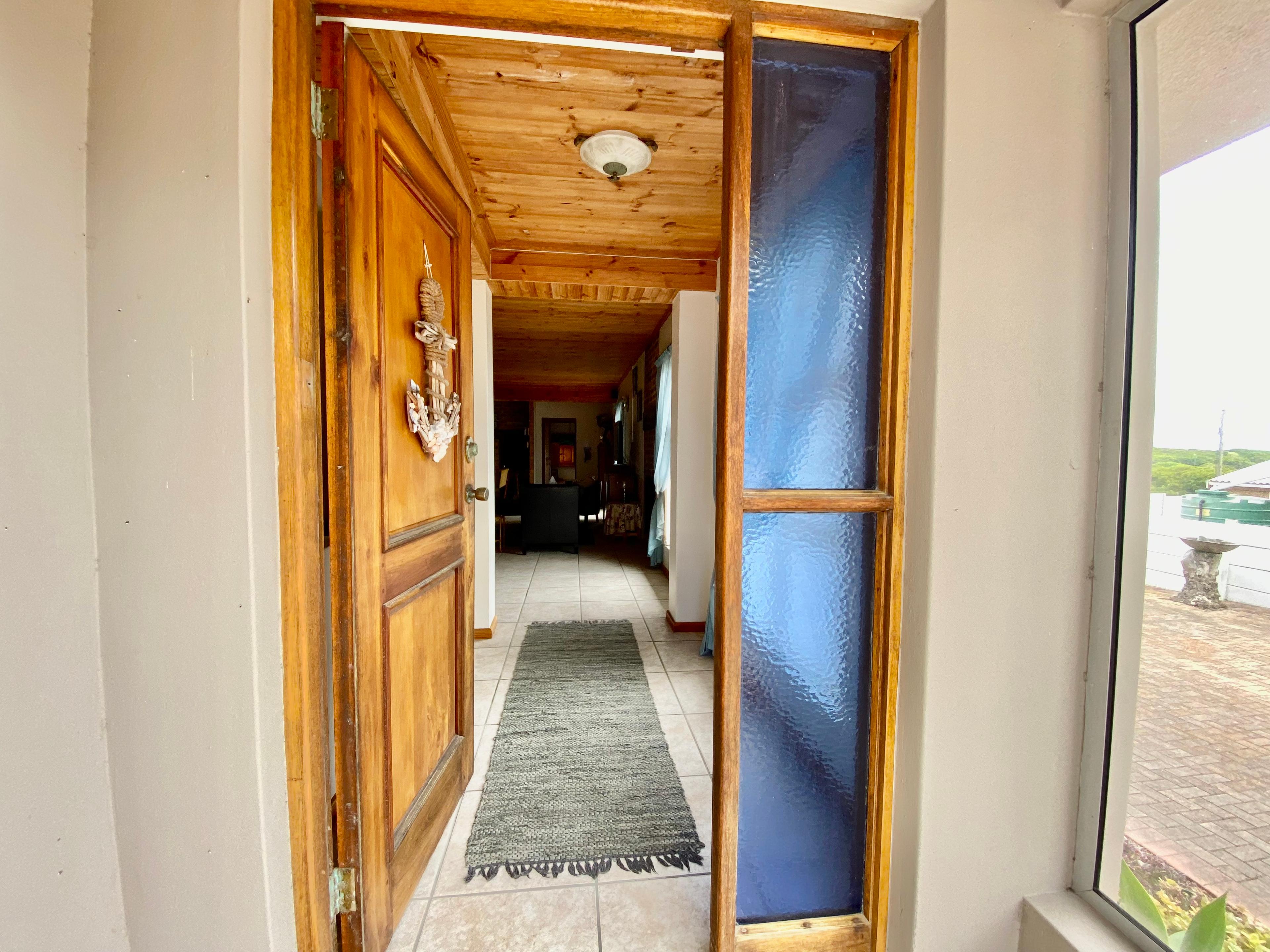 Image 4 of 6