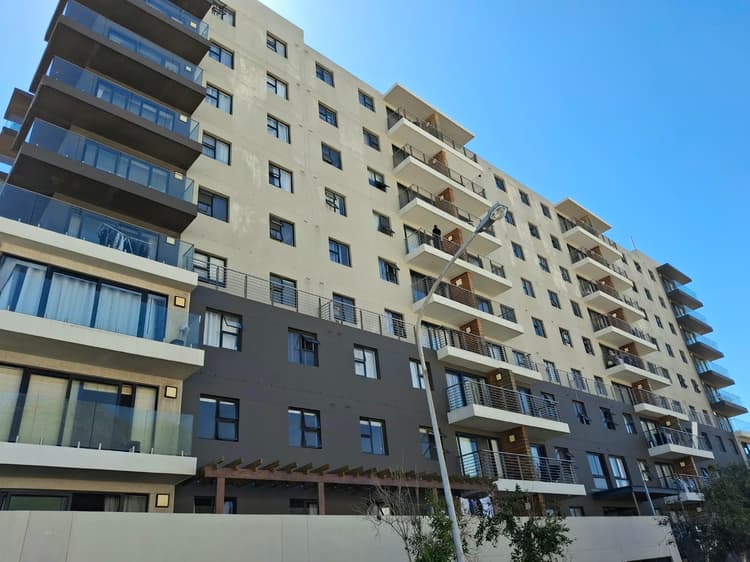 Main property image
